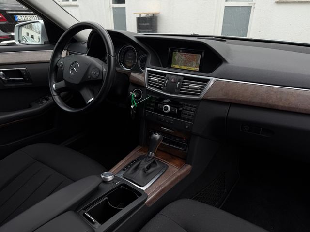 E 200 CDI BlueEfficiency, Scheckheftgepflegt Bild 11
