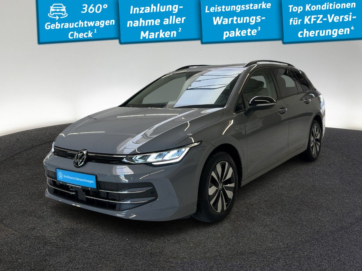 Volkswagen Golf VIII Variant 1.5 eTSI Goal DSG Rear View Na foto 2