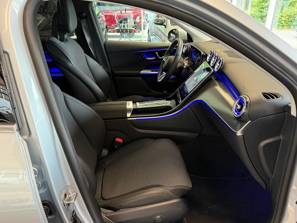 Mercedes-Benz GLC 200 4M DigitalLight AHK KeyGO 360 Distronic