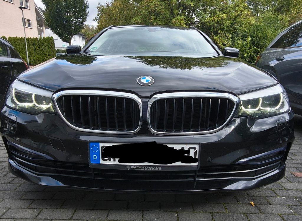 Image of BMW 540