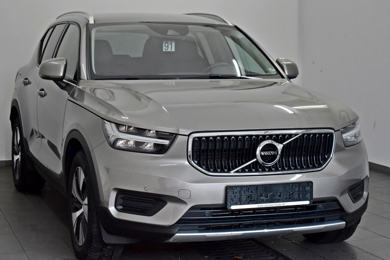 Fahrzeugabbildung Volvo XC40 Momentum Pro T.Leder,Navi,LED,SH,Kamera,AHK