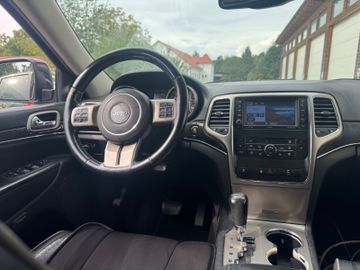 Jeep Grand Cherokee - 7