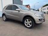 Mercedes-Benz ML 350 4Matic AHK Bi-Xenon Glas-Schiebedach - Mercedes-Benz Geländewagen aus dem Jahr 2007