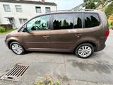 Volkswagen Touran 1.2 TSI Style BlueMotion Technology S... - Volkswagen Touran aus 2011: Bluemotion