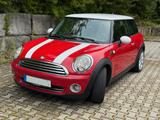 MINI Cooper Pepper, Chilli Red mit White Stripes - MINI MINI: Pepper White