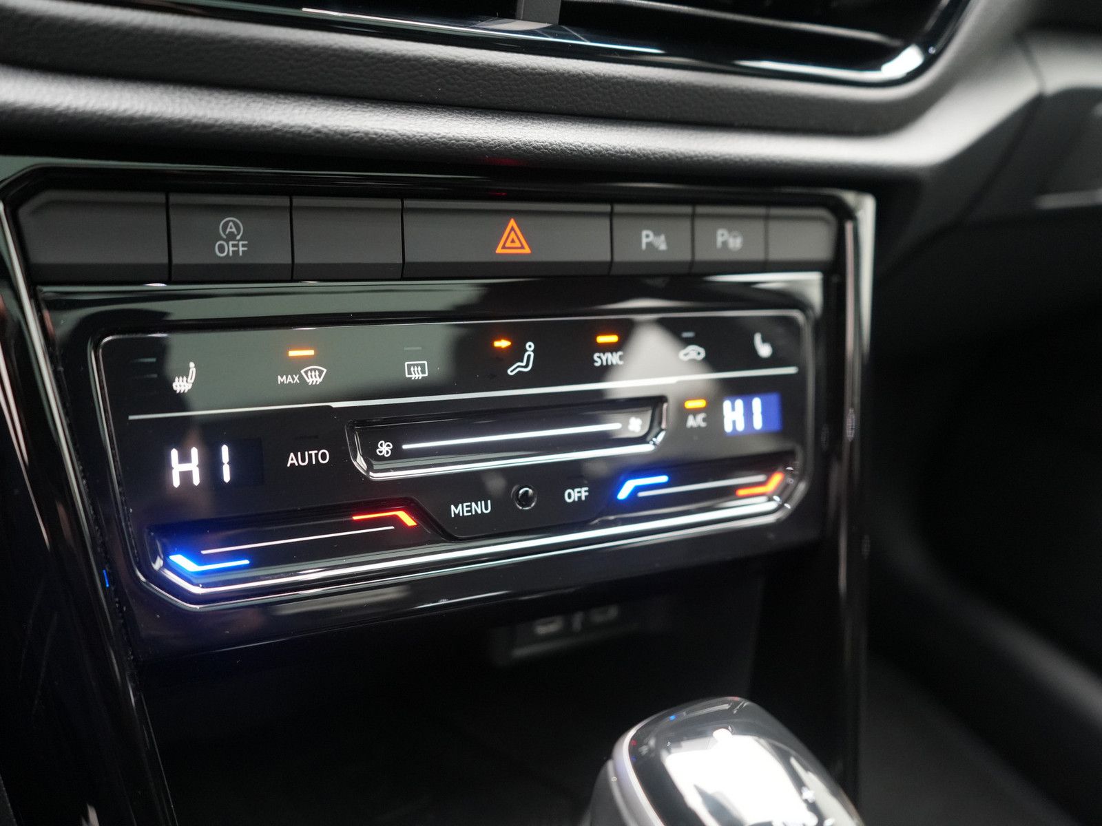 Volkswagen T-Roc - Bild 13