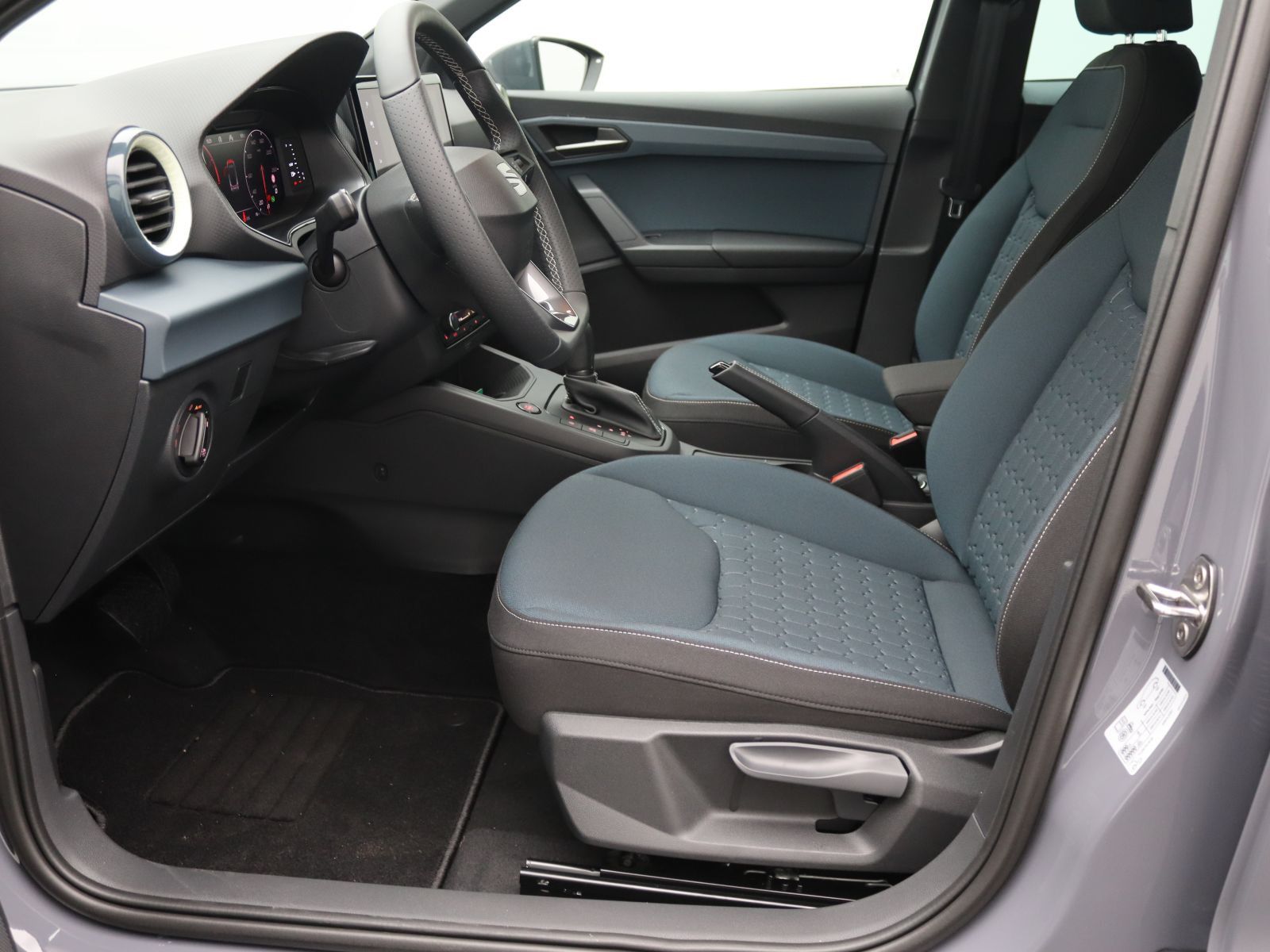 Seat Arona - Bild 11