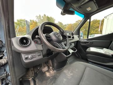 Mercedes eSprinter - 8