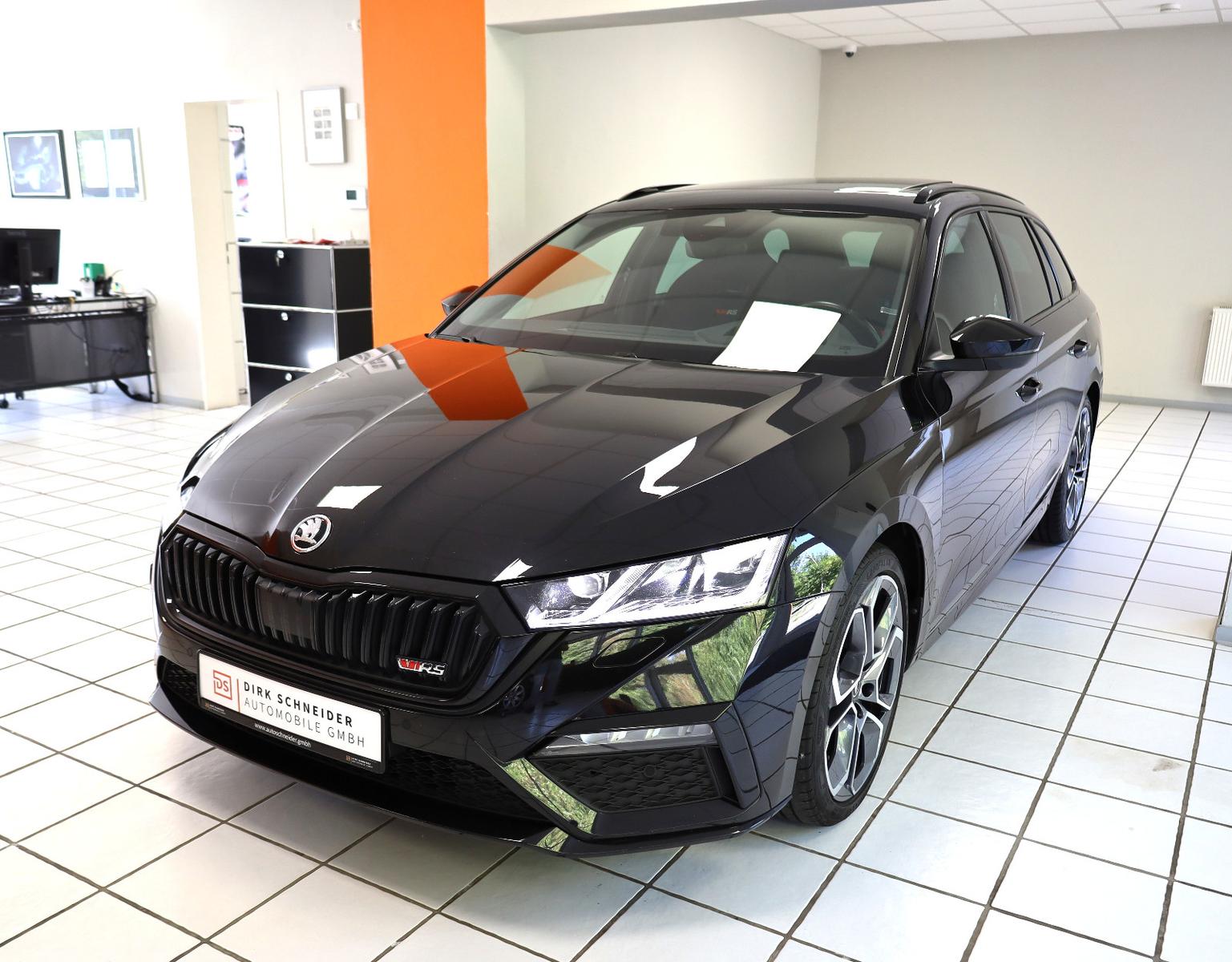 Skoda Octavia Combi RS 2.0 TDI|LED|AHK|ACC|PANO|STANDH