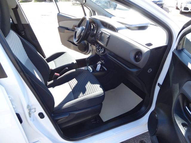 Fahrzeugabbildung Toyota Yaris Comfort/Automatik/1.Hd/Kam/4-Türig/