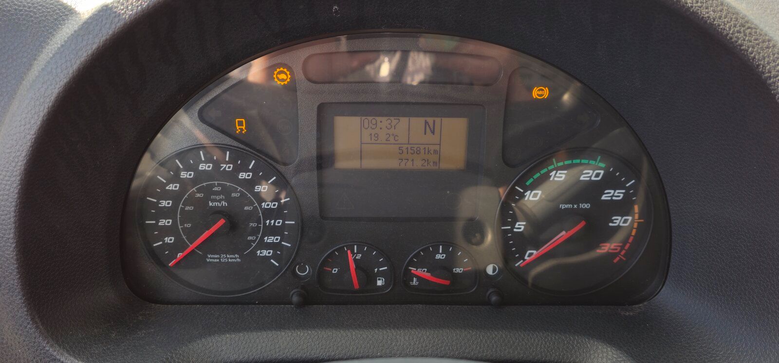 Fahrzeugabbildung Iveco 120 E 25 / ex BUNDESWEHR / 51 tkm / TOP ZUSTAND