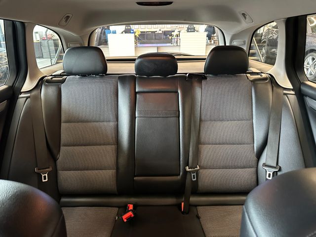 Mercedes-Benz C 250 T AVANTGARDE *TÜV NEU*Navi*PDC*