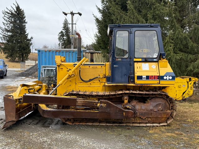 Komatsu D41 E -3  mit Seilwinde