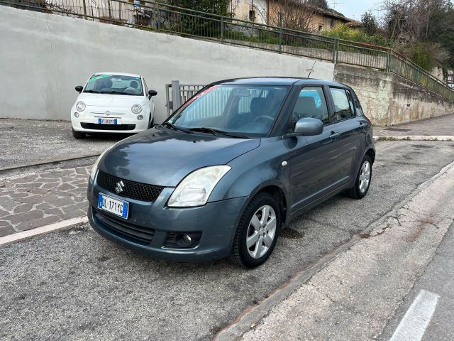 Suzuki SUZUKI SWIFT 1,3 GPL 92 CV CONFORT 4WD 5P