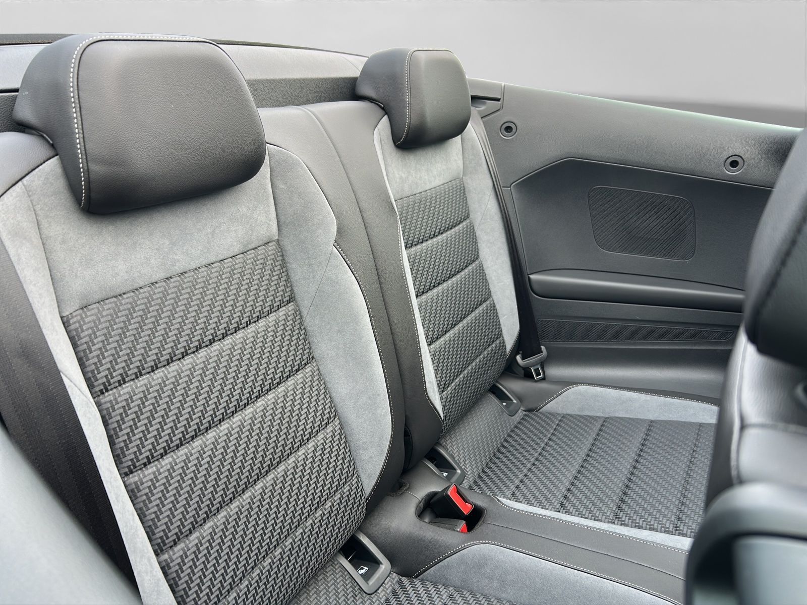 Volkswagen T-Roc - Bild 6