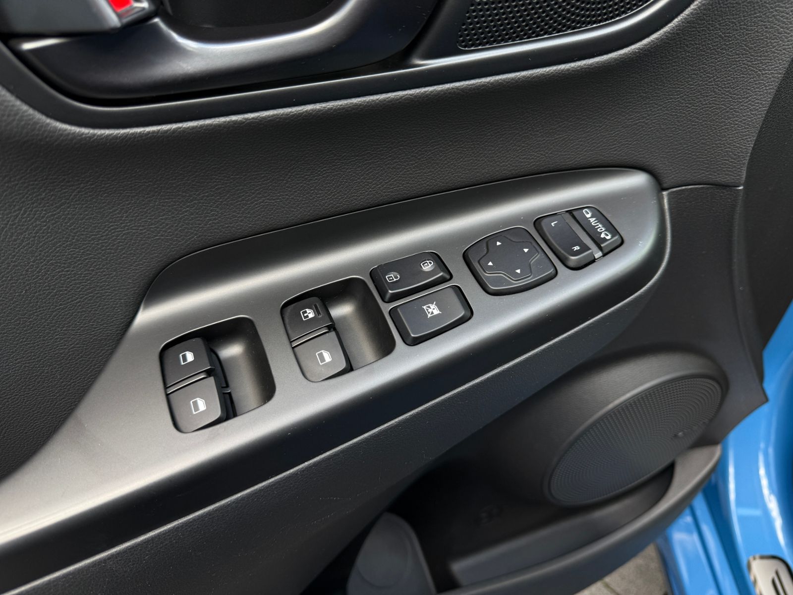Fahrzeugabbildung Hyundai KONA N Line 2WD KOMFORT KRELL ACC RFK