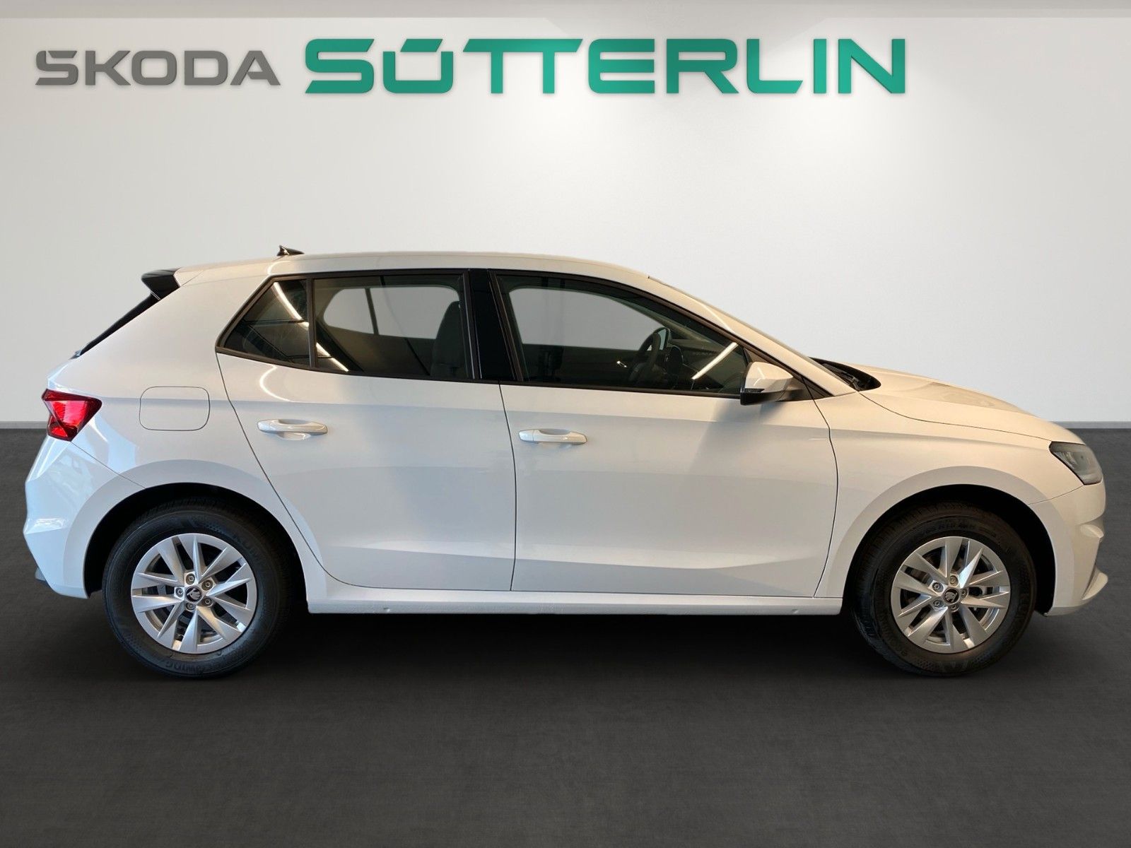 Skoda Fabia 1.0l MPI 59kW Essence imagem 3