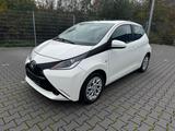 Toyota AYGO X-PLAY PDC BLUETOOTH KLIMA - gebrauchte Toyota Aygo (X) aus dem Jahr 2015