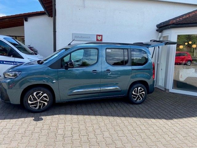 Toyota Proace City Verso 1.5 D-4D L1 Aut Team Deutschla