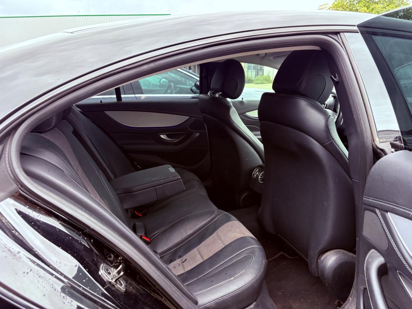 Mercedes-Benz CLS 300d 4Matic AMG-Line|1.Hand|Digitaltacho|AHK