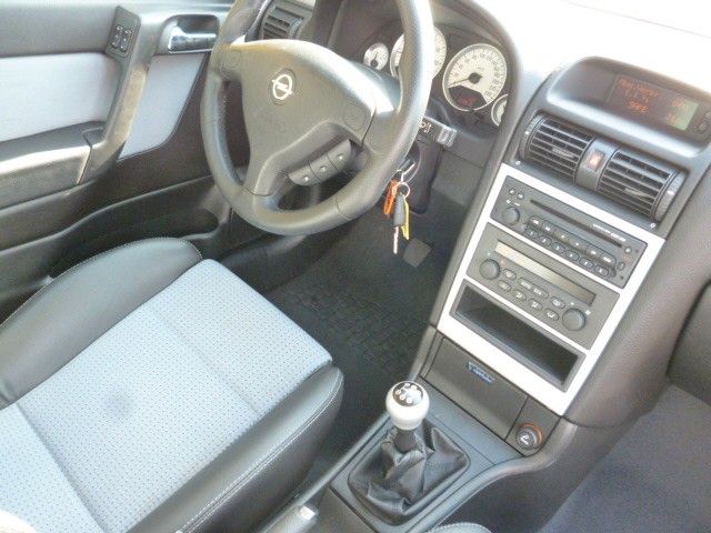 Astra G Coupe 2.2 16V  2-tg. KLA, Sportliche Sit