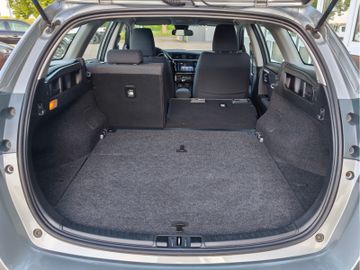 Toyota Auris Touring Sports Com.*Klimaau*AHK*SHZ*Kamer*
