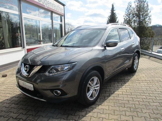 Nissan X-Trail Acenta 4x4+AHK+Sitzheiz.+PDC