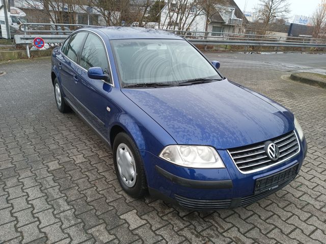 Volkswagen Passat Lim. Comfortline