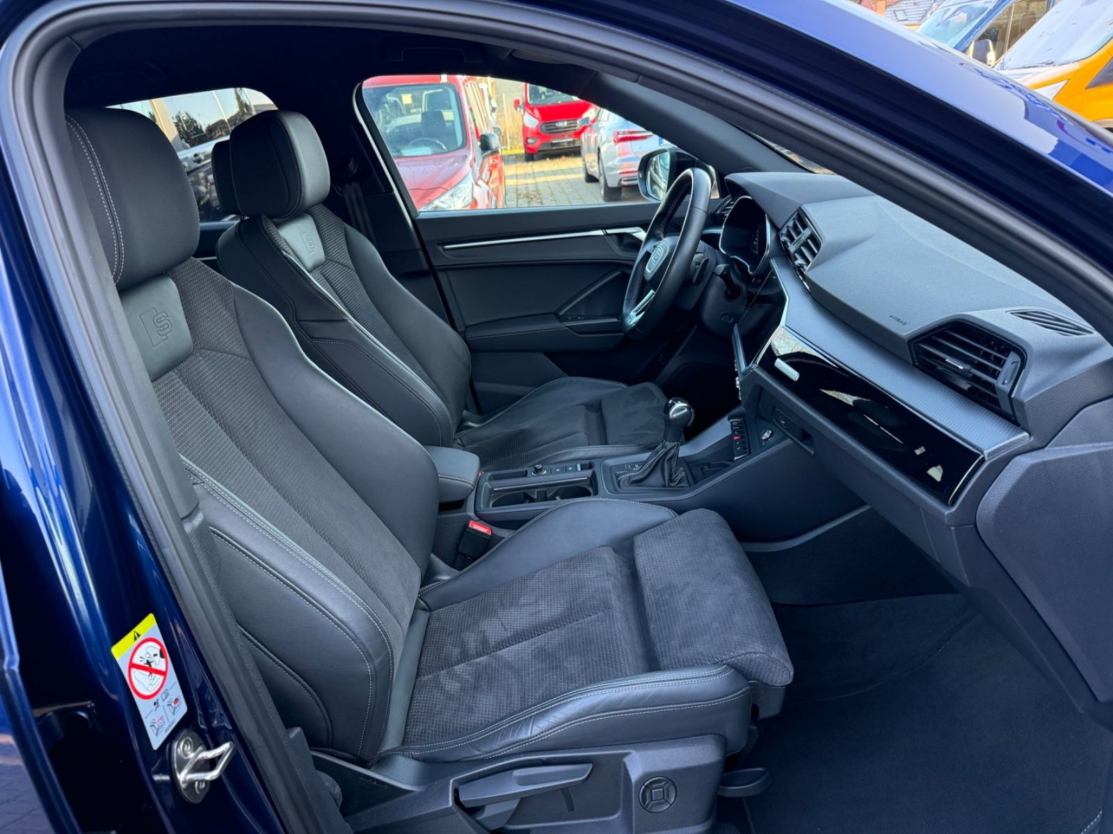 Audi Q3 45 TFSI e S line AHK-ACC-RKAM-LED-SONOS-20"LM foto 11
