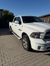 Andere Dodge Ram 1500 / Tüv Neu / BRC Gasanlage /... - Andere in Wuppertal