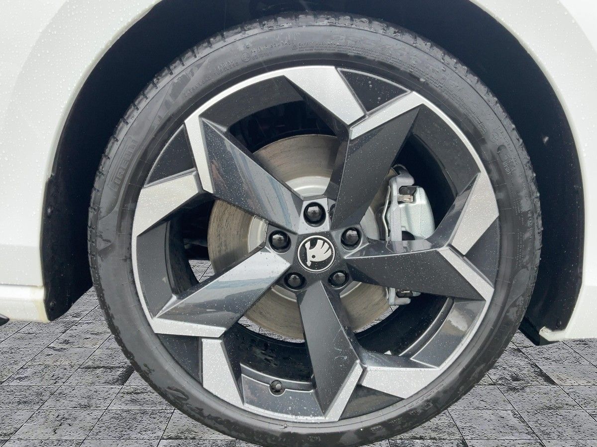 Skoda Superb - Bild 7