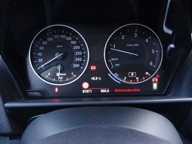 Fahrzeugabbildung BMW 118d Sport Line/1.Hd/GSD/Navi/Kam/Automatik/150P
