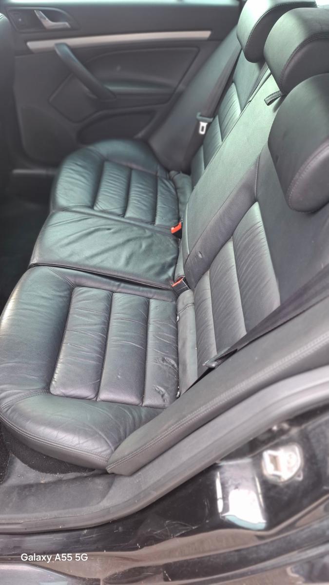 Skoda Octavia 2010 — photo 13