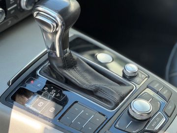 Audi A6 - 6
