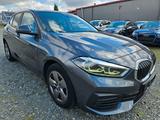 BMW 118iA ADVANTAGE * NAVIGATION * ALU * LED - BMW 118 in Frankfurt (Main)
