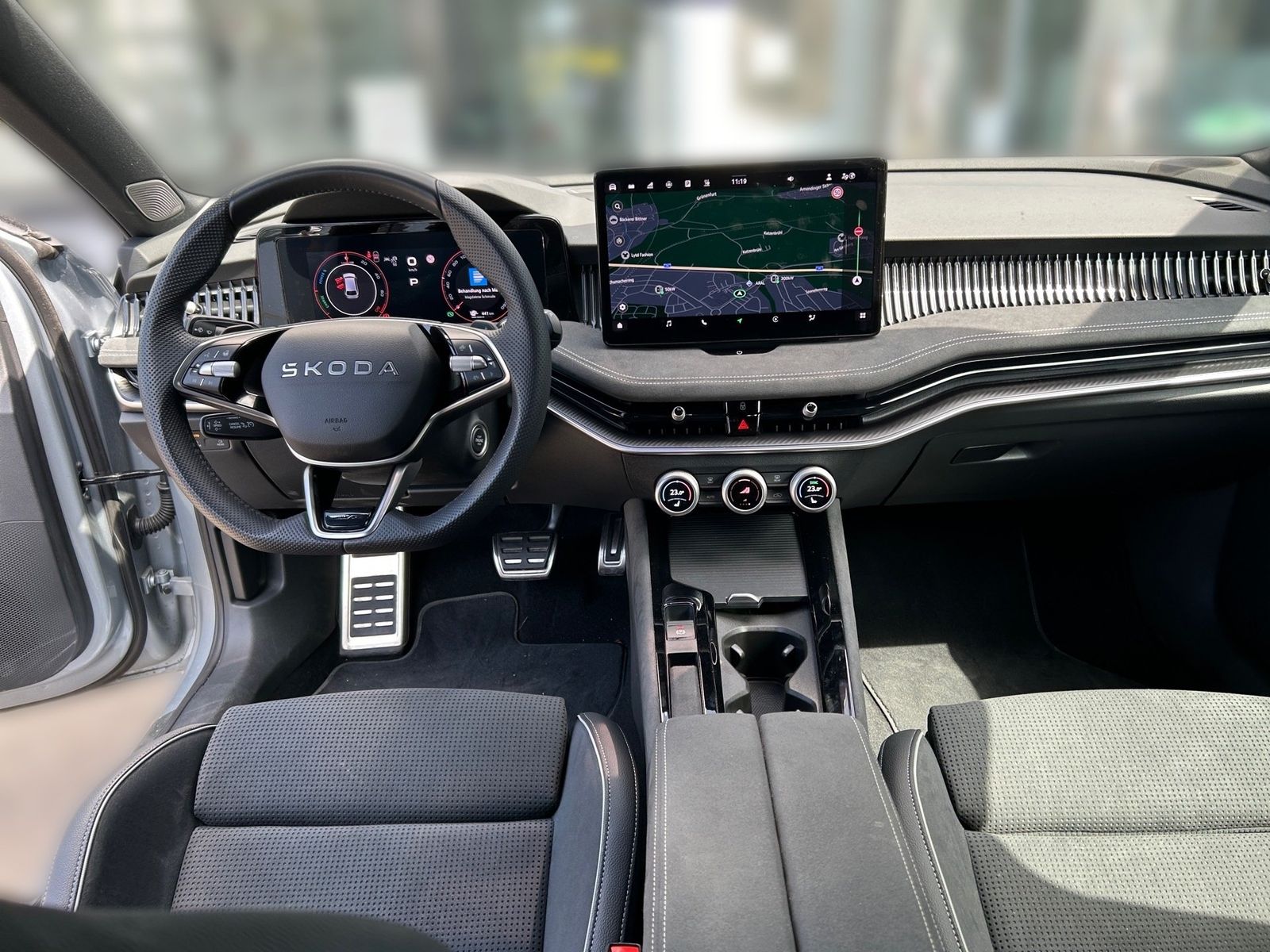 Skoda Superb - Bild 14