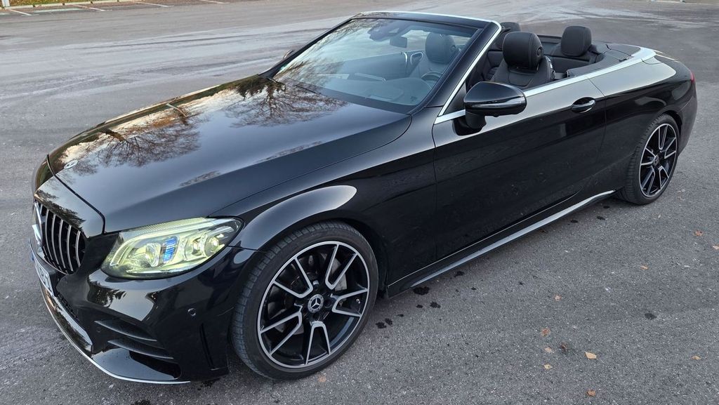 Image of Mercedes-Benz C 300