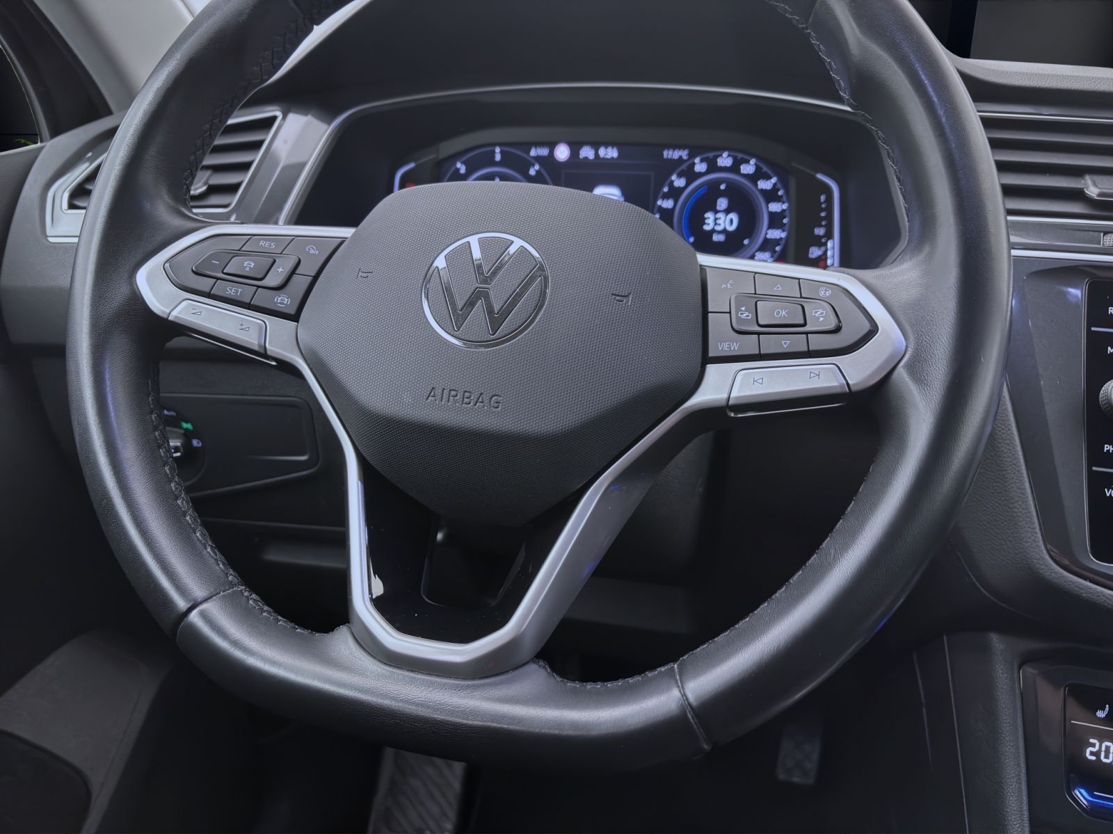 Volkswagen Tiguan - Bild 13