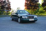 Mercedes-Benz E 220 E 220 - Mercedes-Benz E 220 Oldtimer