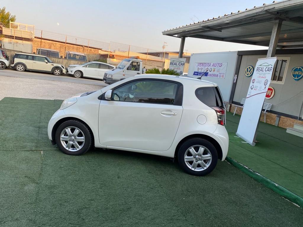 Toyota IQ