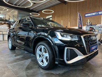 Audi Q2 30 TFSI S line *1. Hand*Klima*SHZ*Navi*BT*DAB