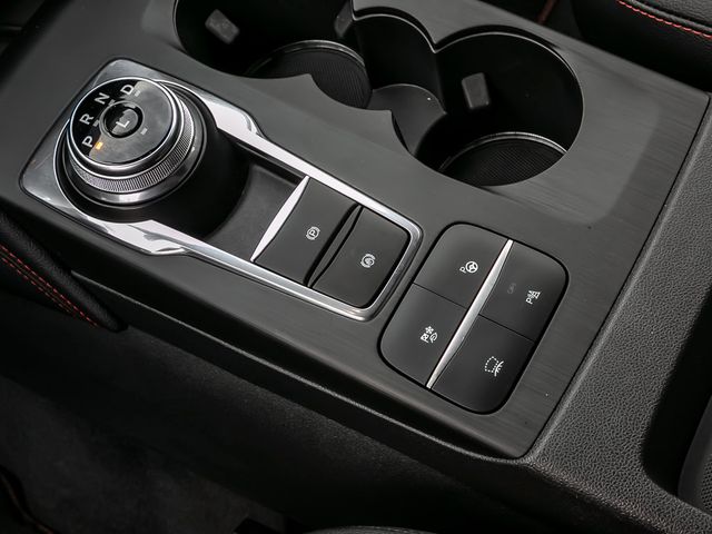 Ford Kuga ST-Line X HUD AHK klapp. Navi Digi-Cockpit