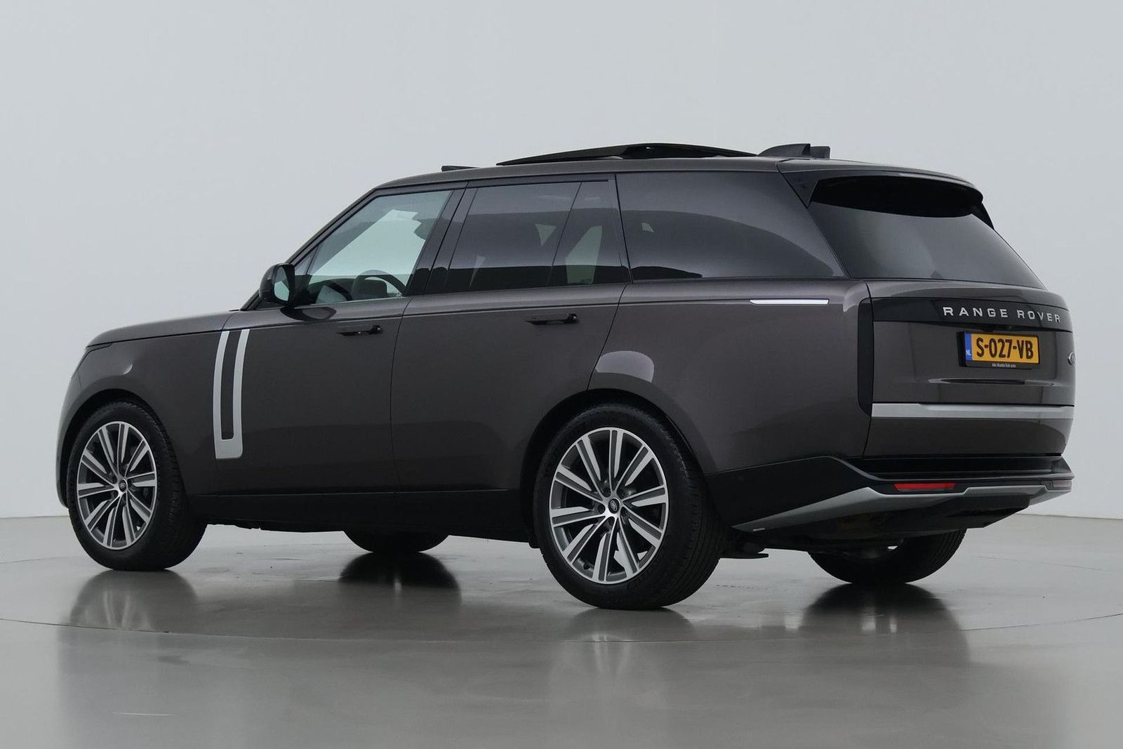 Land Rover Range Rover D350 First Edition | ACC | Rear Seat imagem 2