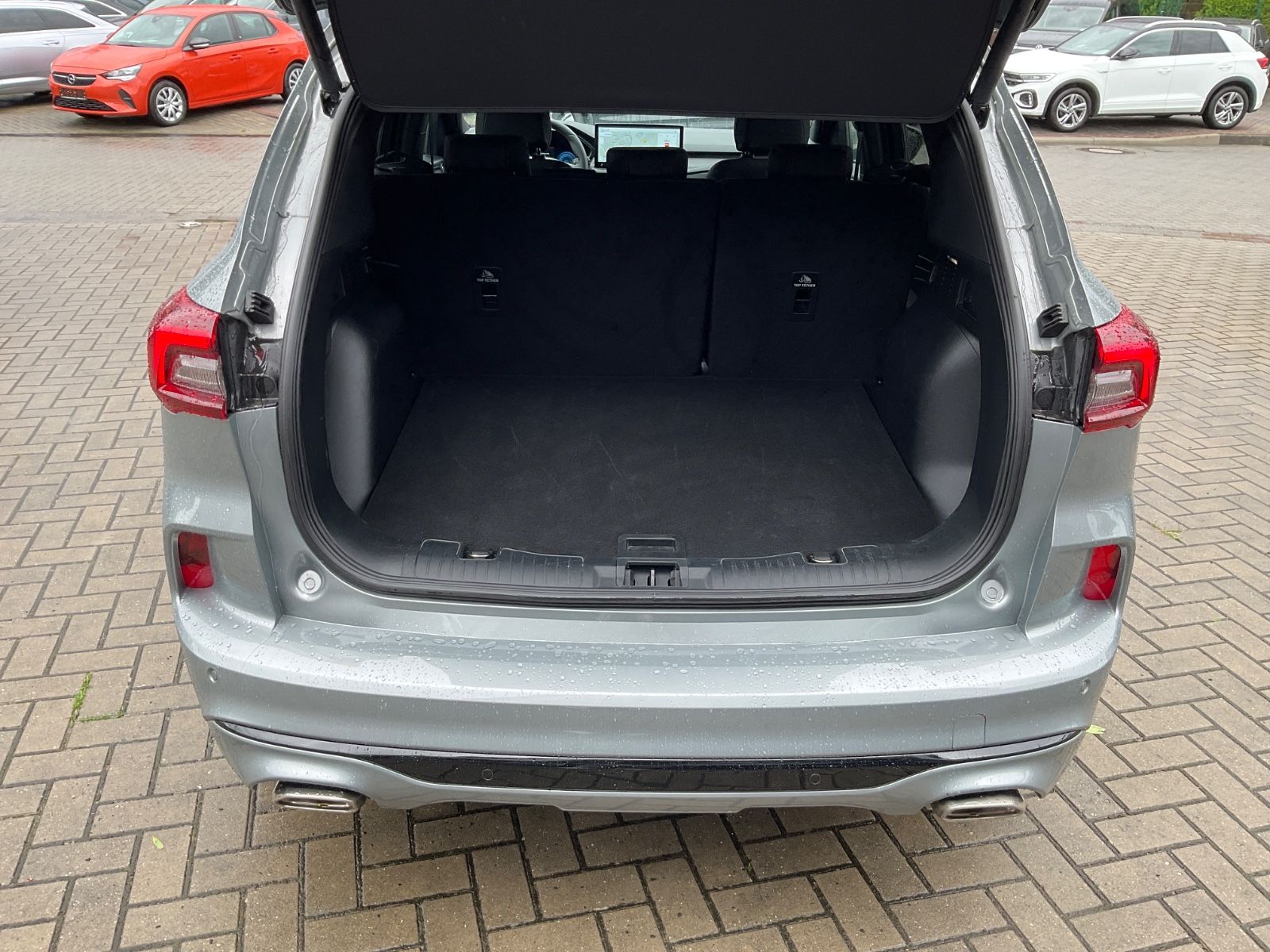 Fahrzeugabbildung Ford Kuga 1.5 EcoBoost ST-Line X,Navi,Kamera,Headup