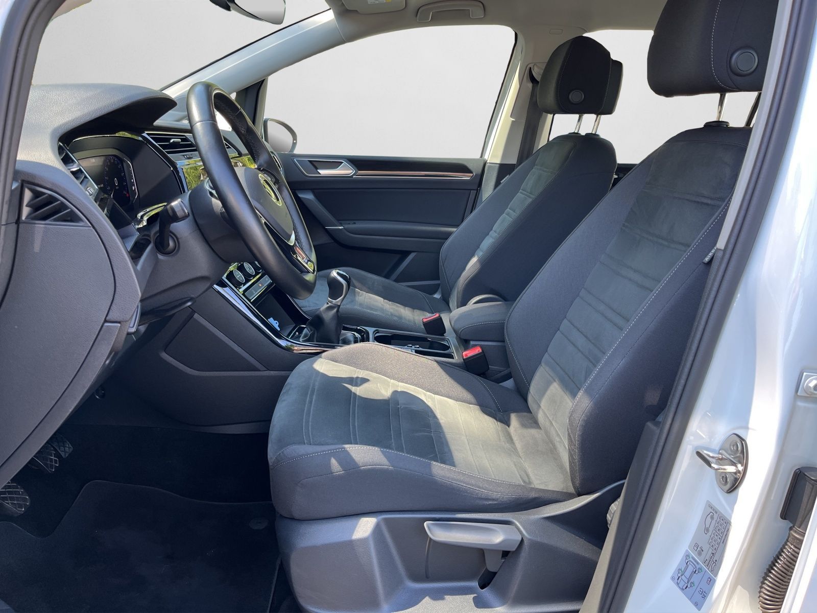 Volkswagen Touran - Bild 13