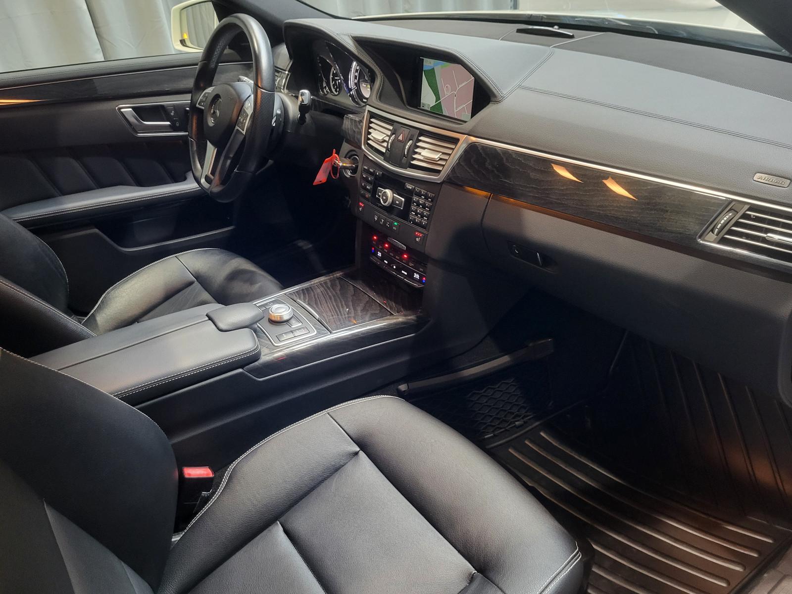 MERCEDES-BENZ CLASSE E 500 CGI V8 408ch BVA AMG LINE - TOIT PANORAMIQUE - CUIR NAPPA - HARMAN KARDON - SUSPENSION PNEUMATIQUE - CAMÉRA DE RECUL