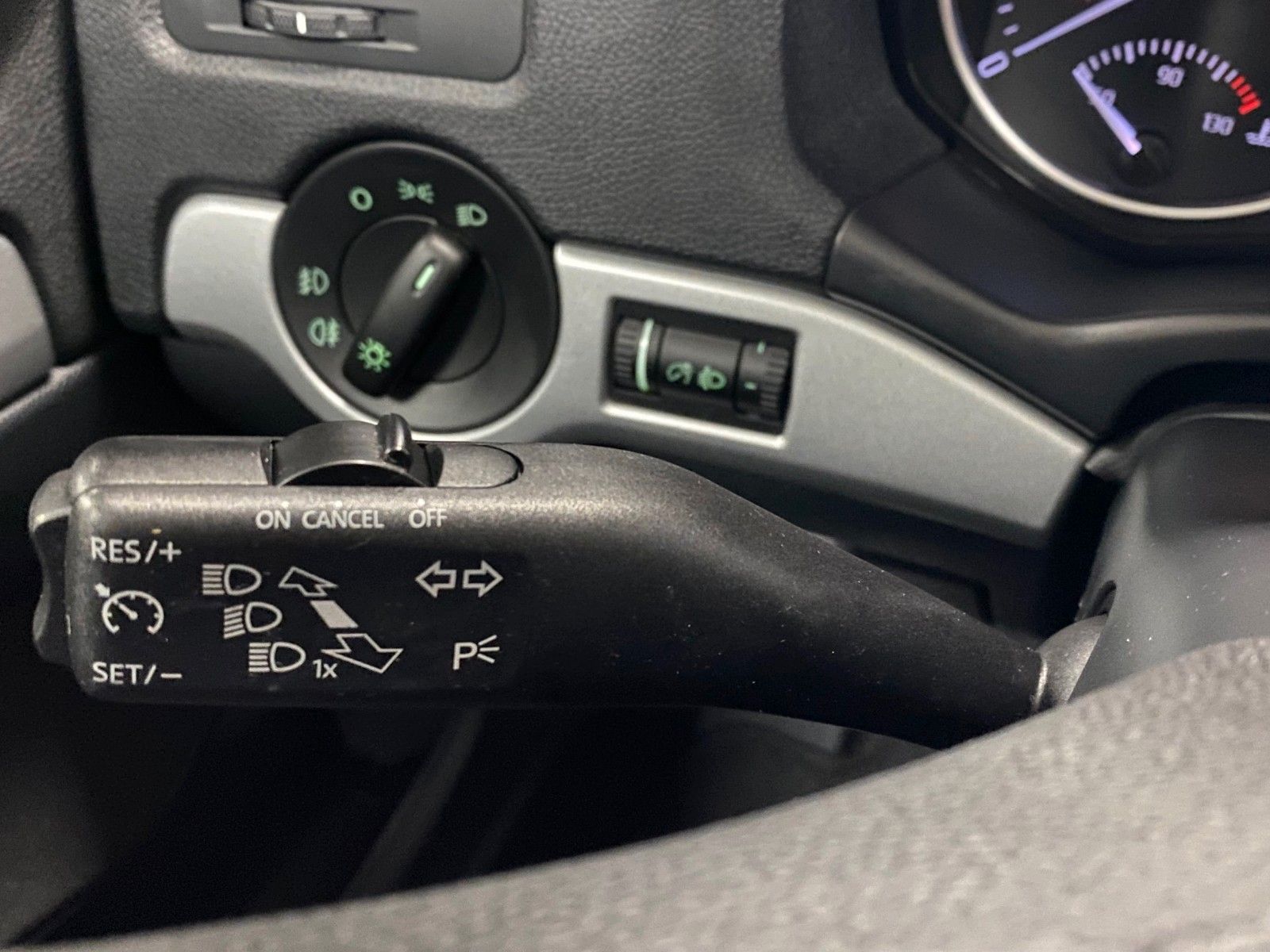 Fahrzeugabbildung SKODA Octavia 1.2 TSI Ambition Combi+SITZHEIZUNG+KLIMA