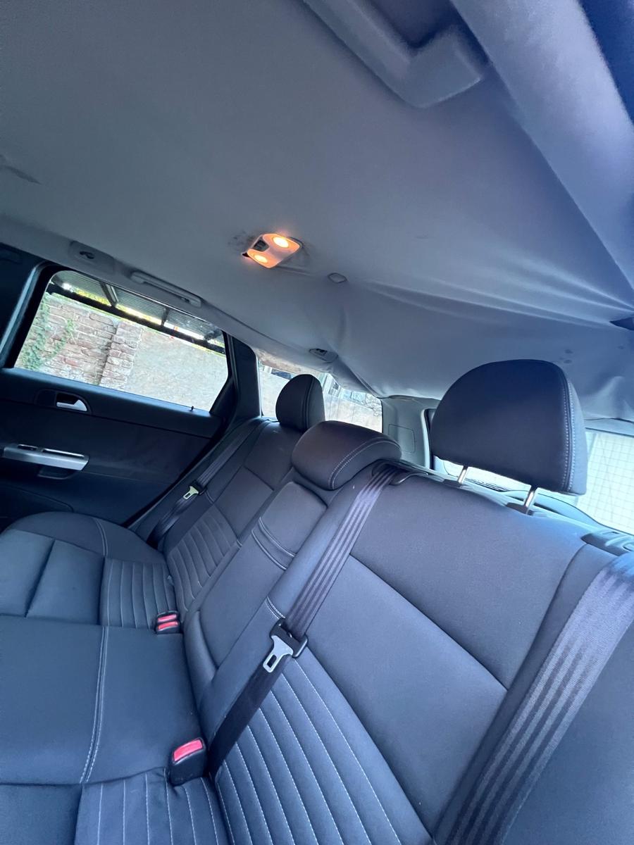 Volvo V50 2004 — photo 12