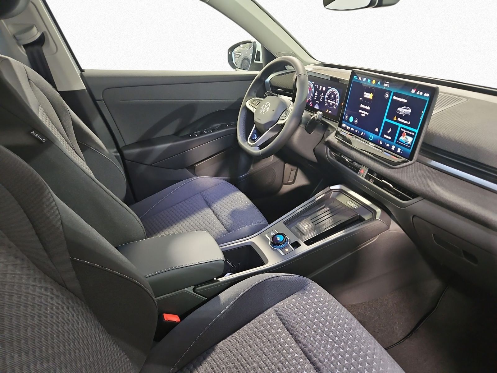 Volkswagen T-Roc - Bild 16