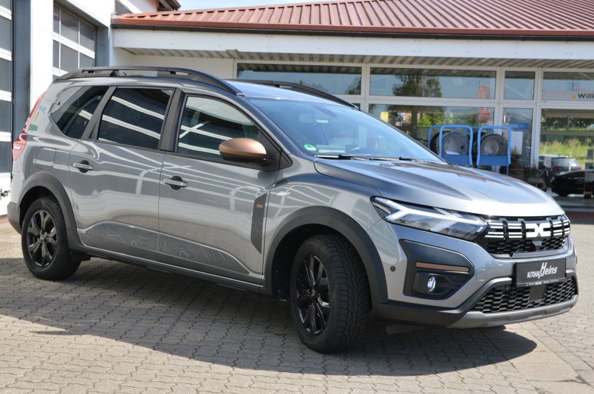 Fahrzeugabbildung Dacia Jogger   Extreme+ AHK SHZ LED 7-Sitzer